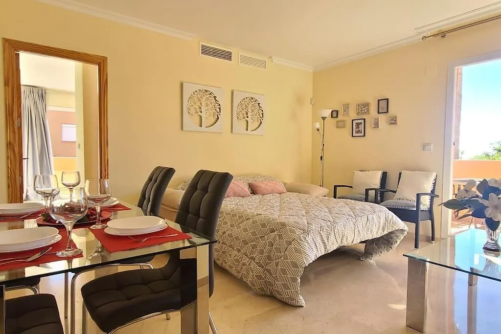 Modern Apartment In Elviria, Golf, Fun & Beach Marbella