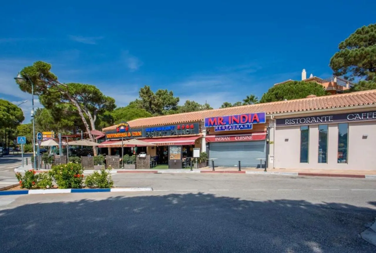 Modern Apartment In Elviria, Golf, Fun & Beach Marbella Spain