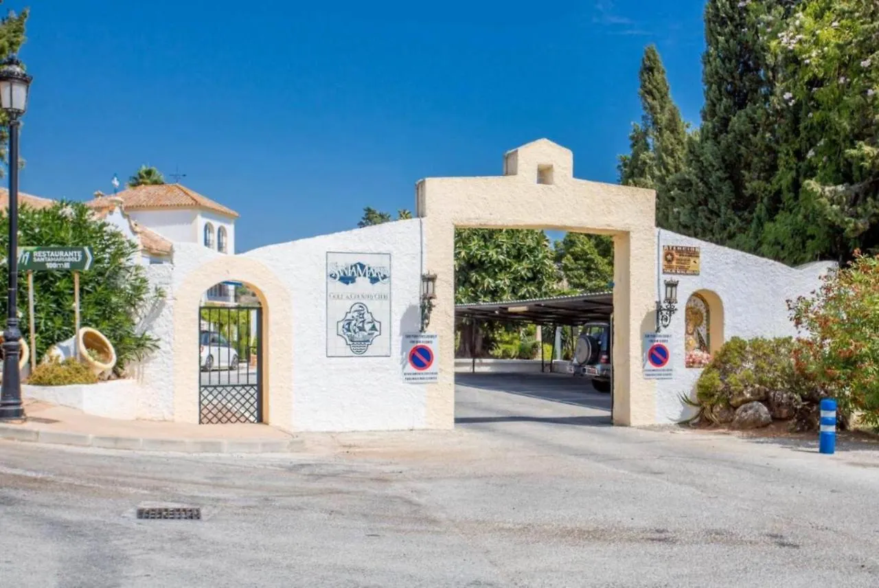 Modern Apartment In Elviria, Golf, Fun & Beach Marbella